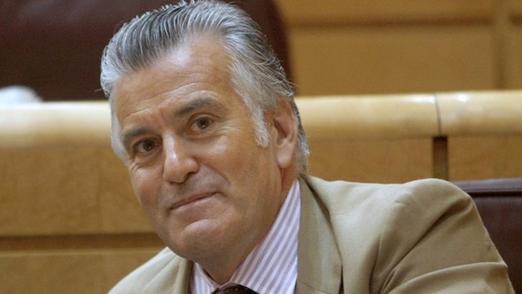 El juez decreta libertad bajo fianza de 200.000 euros para Luis Bárcenas