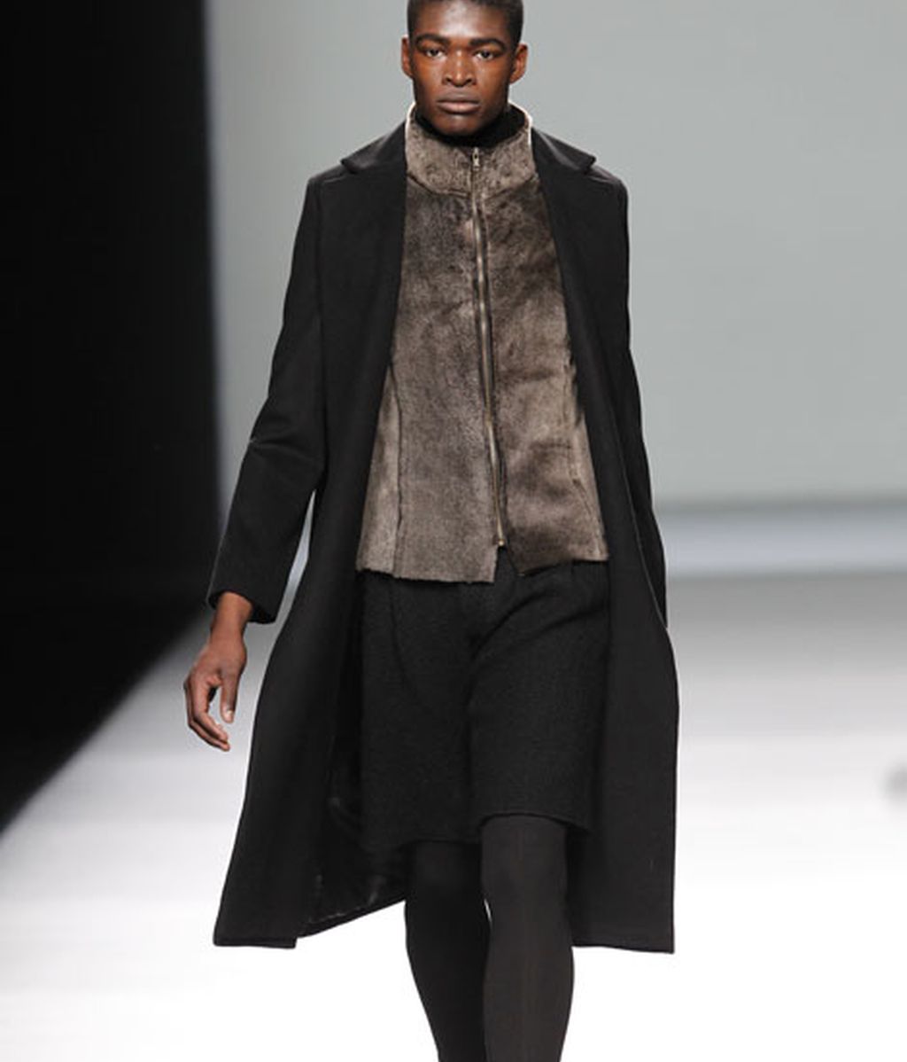 Grandes solapas, lanas, acento en patronajes y tallajes