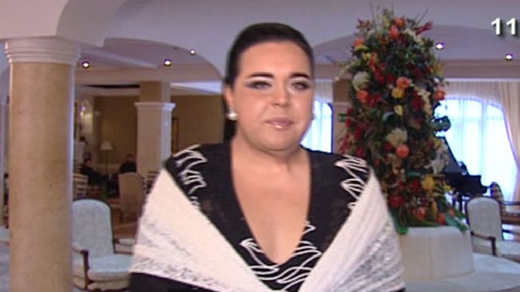 Ana Obregón y Adans Peres, juntos en la boda de Toñi Salazar