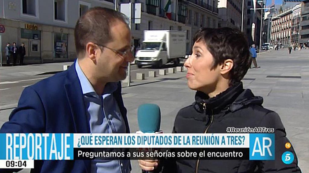 César Luena, PSOE, de la reunión a tres: "Vamos con optimismo moderado"