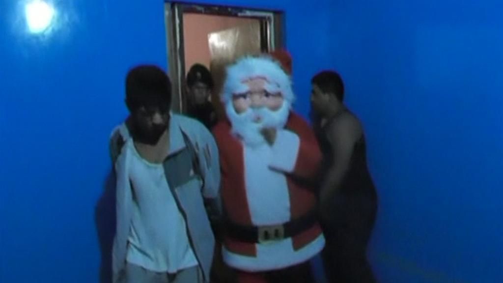 Papá Noel detiene a una banda de narcotraficantes