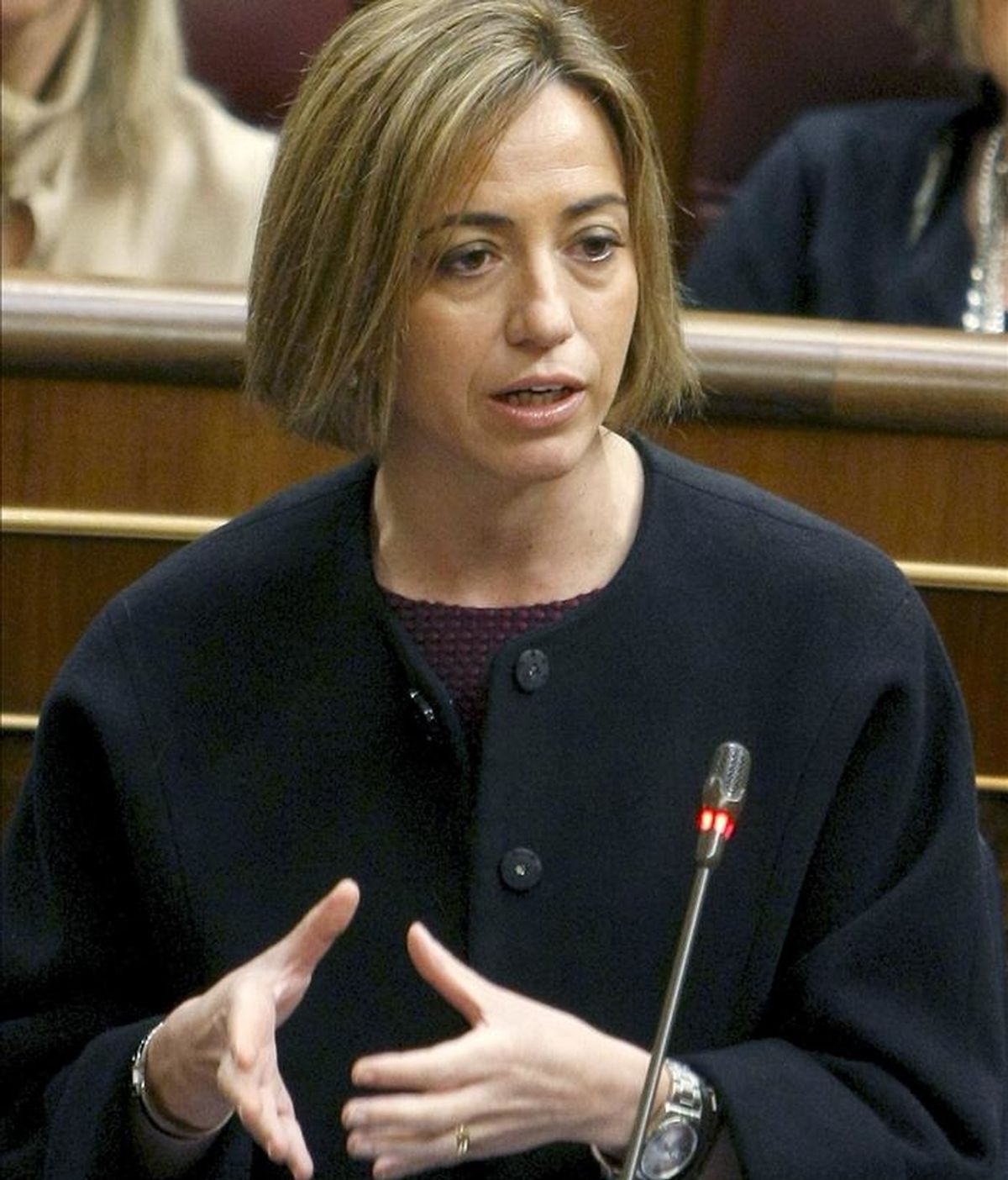 La ministra de Defensa, Carme Chacón, durante una intervención en la sesión de control al Ejecutivo en el pleno del Congreso. EFE/Archivo