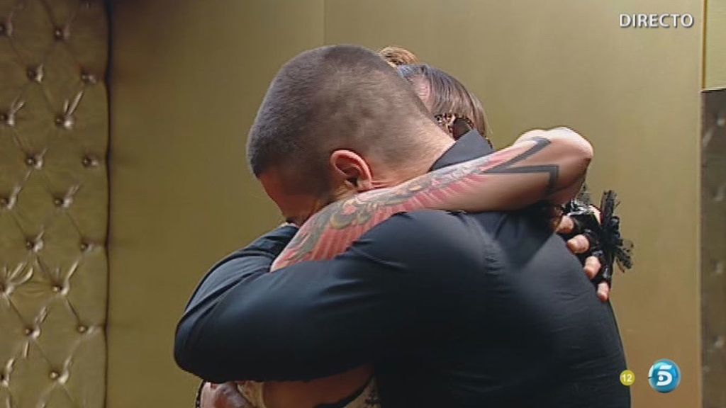 Los dos amigos no han parado de abrazarse