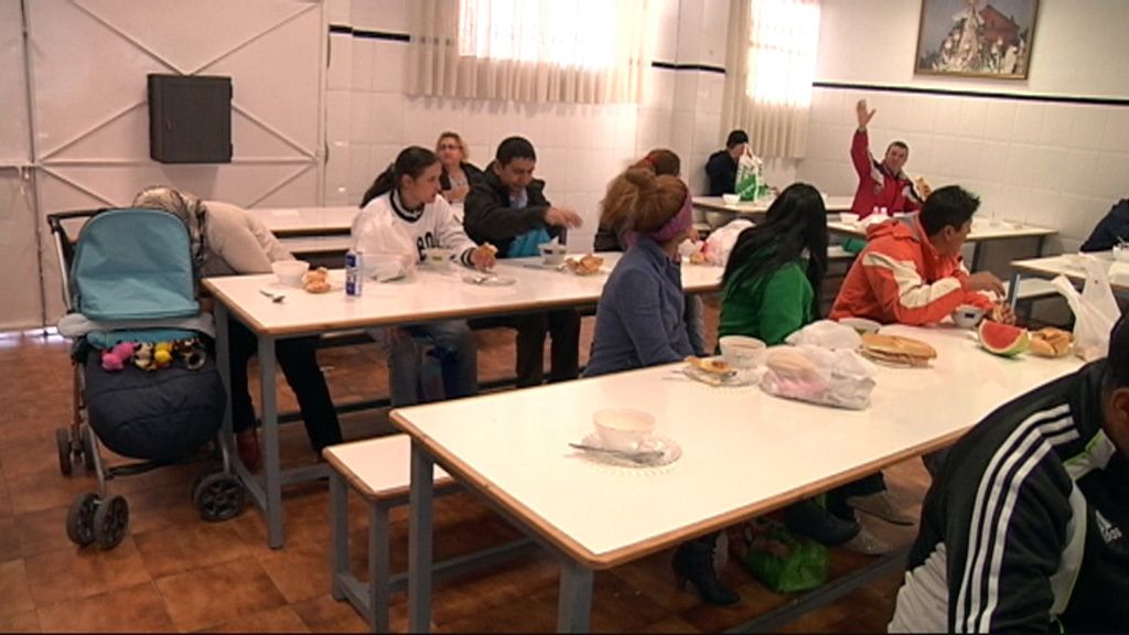 'Callejeros' se acerca a algunos de los doce millones de personas que 'pasan hambre'