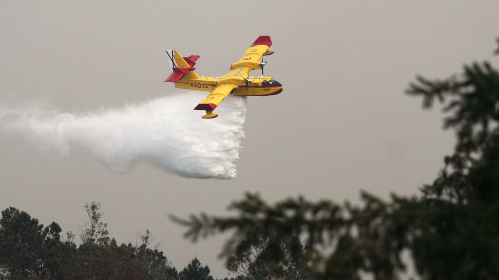 El fuego devora Fragas do Eume