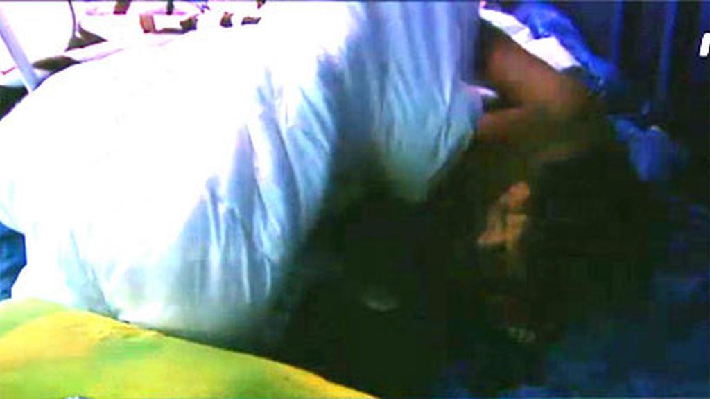 ¿Un castigo o un premio para los dos tortolitos?