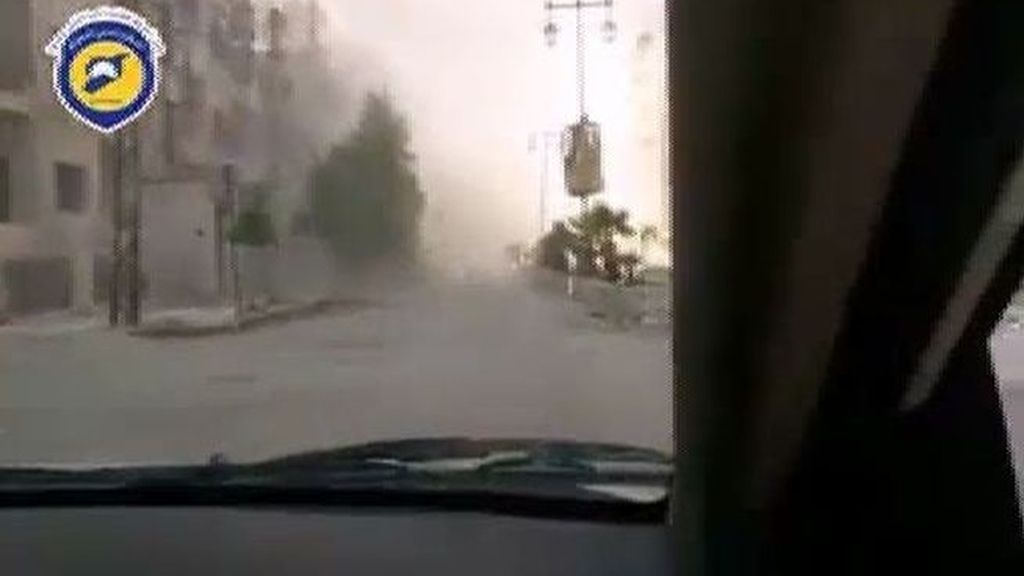 Impresionante grabación desde un coche de la caída de un misil en Damasco
