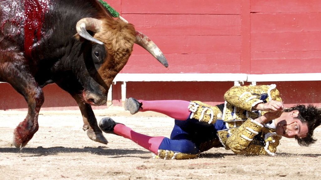 Cogida del torero Ángel Teruel