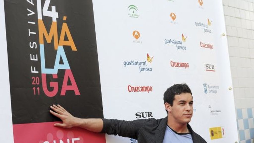 Mario Casas posa en el photocall