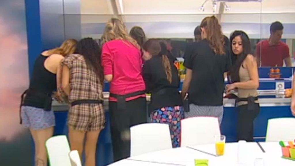 A vueltas con la cafetera y primeras "conspiraciones"