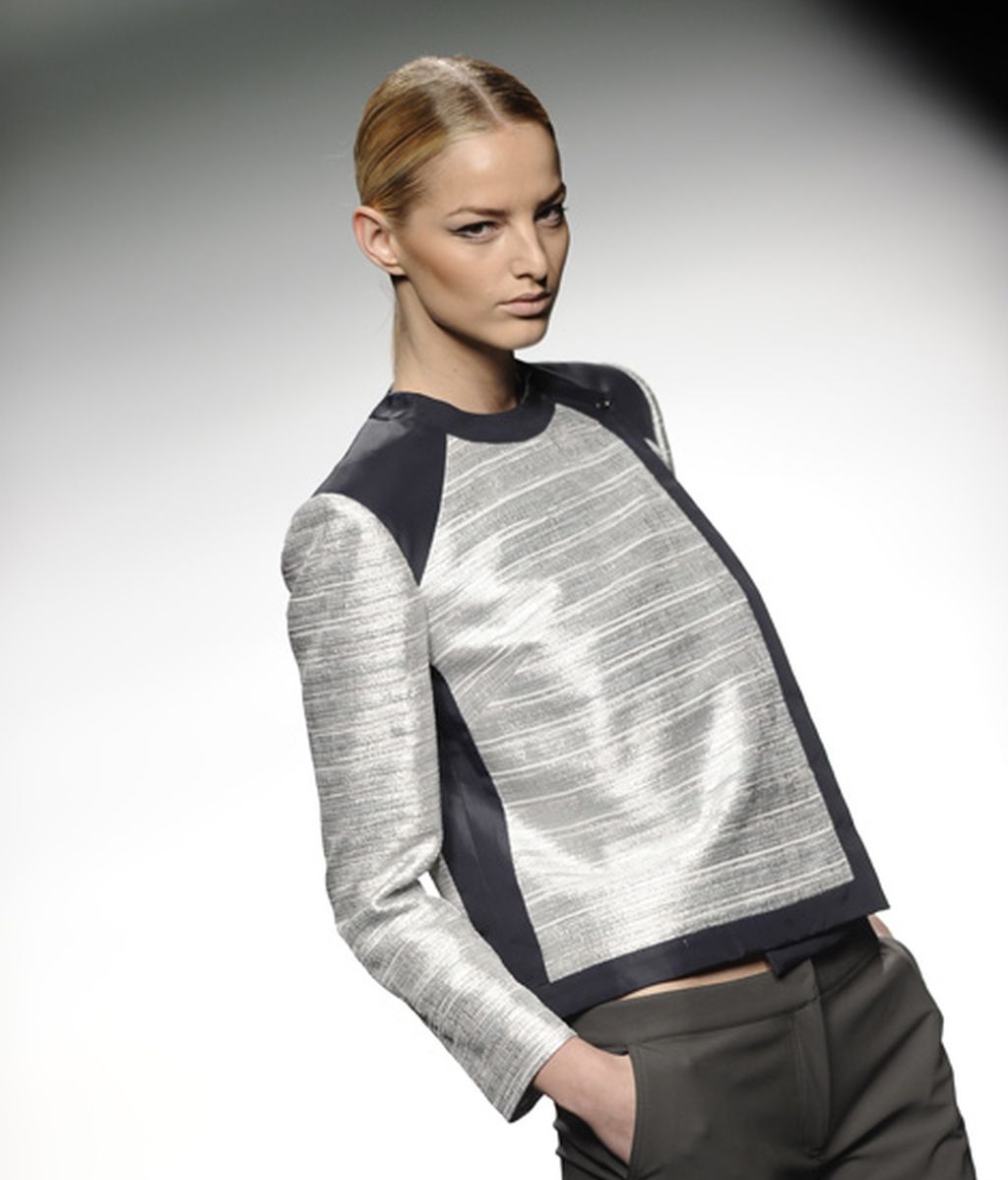 La viuda negra se convierte en musa