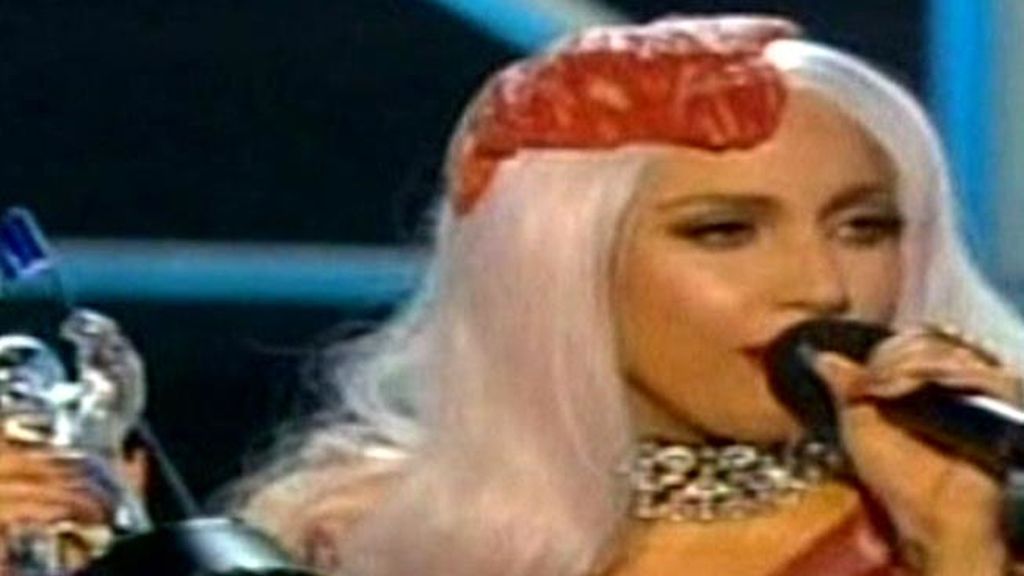 Lady Gaga viste accesorios de un diseñador de Lavapiés