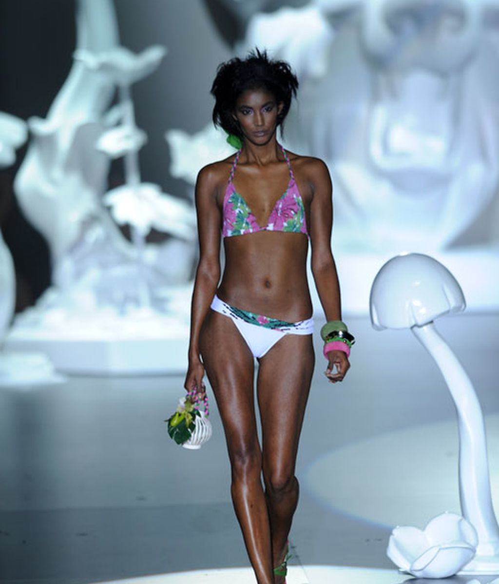 Baños en verde y rosa