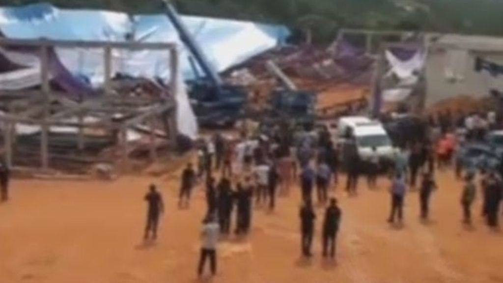 160 fallecidos en Nigeria tras derrumbarse el techo de una iglesia