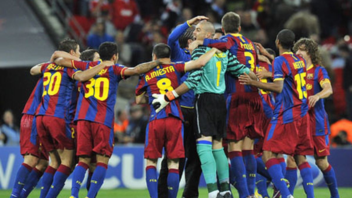 Los jugadores del Barça celebran la Liga de Campeones tras finalizar la final ante el United. Foto: EFE.