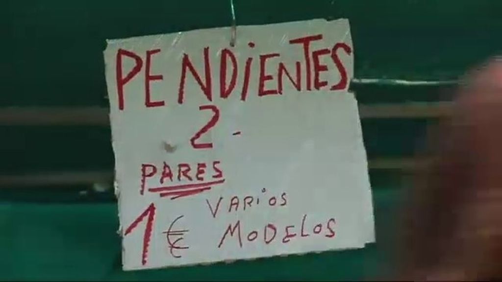 Un cartel del mercadillo