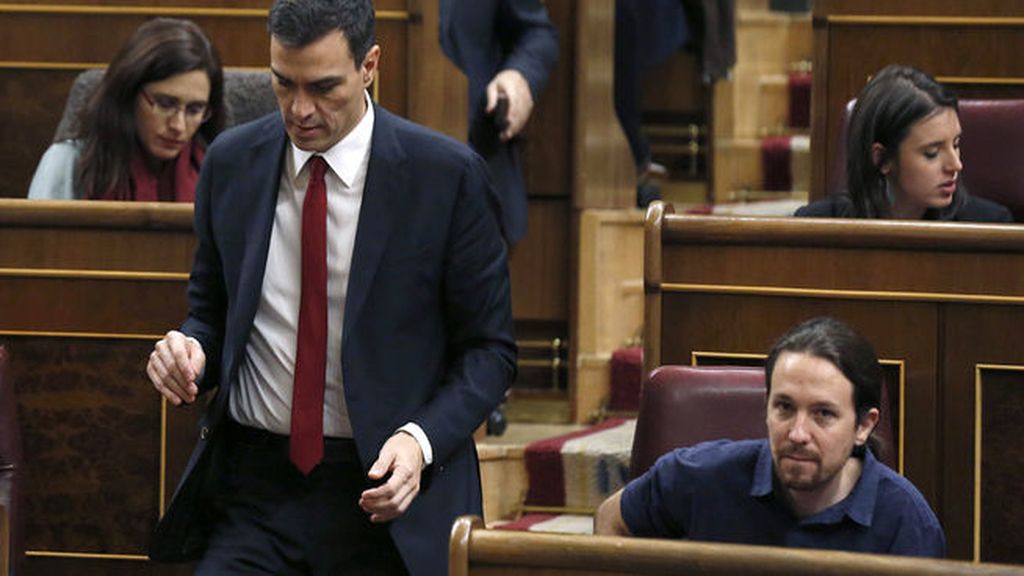 El PSOE se aleja de Podemos