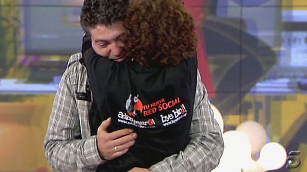 Paqui se entera de que está embarazada en directo
