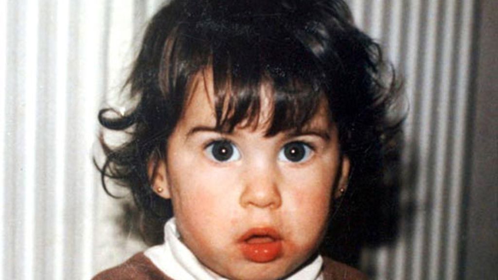 LA CANTANTE AMY WINEHOUSE EN EL AÑO 1985