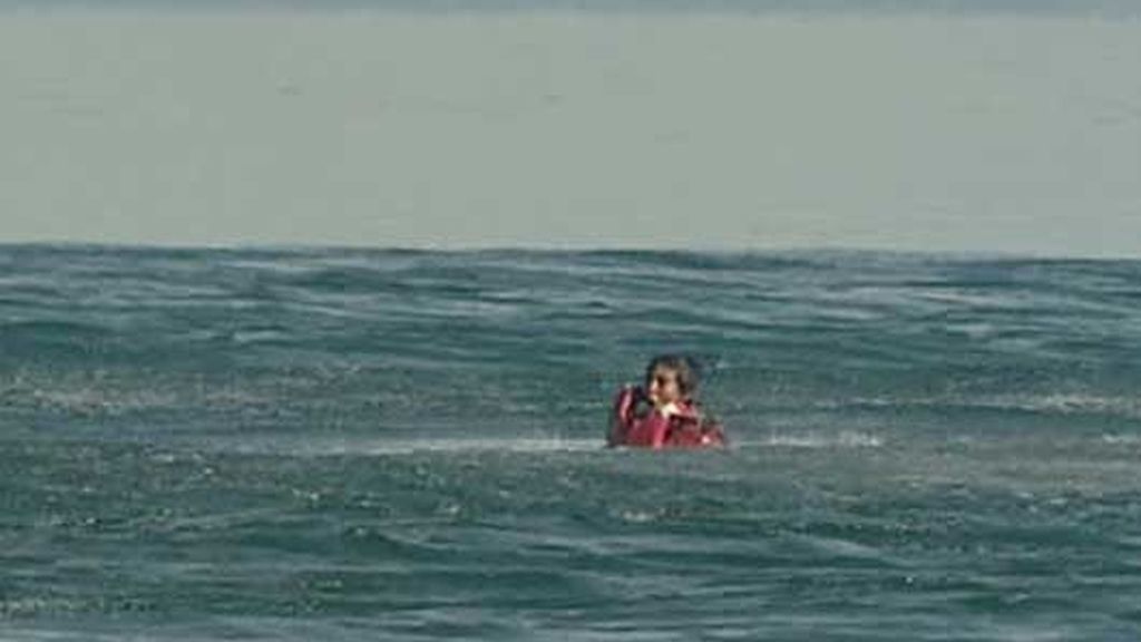 Los anónimos saltan del helicóptero