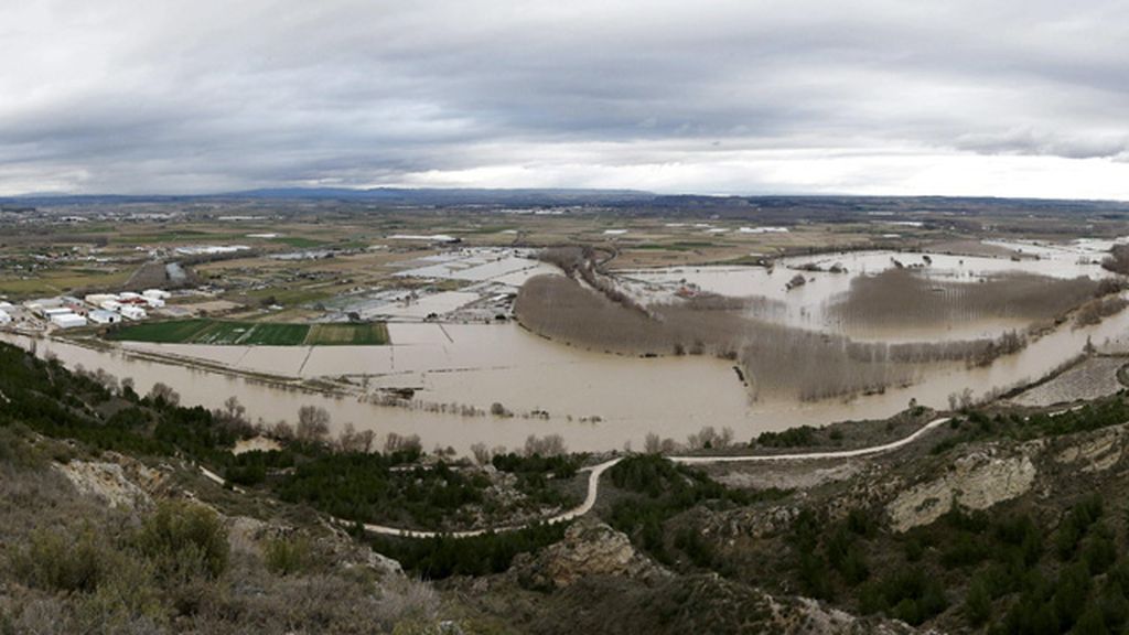 Alerta roja por la crecida del río Arga