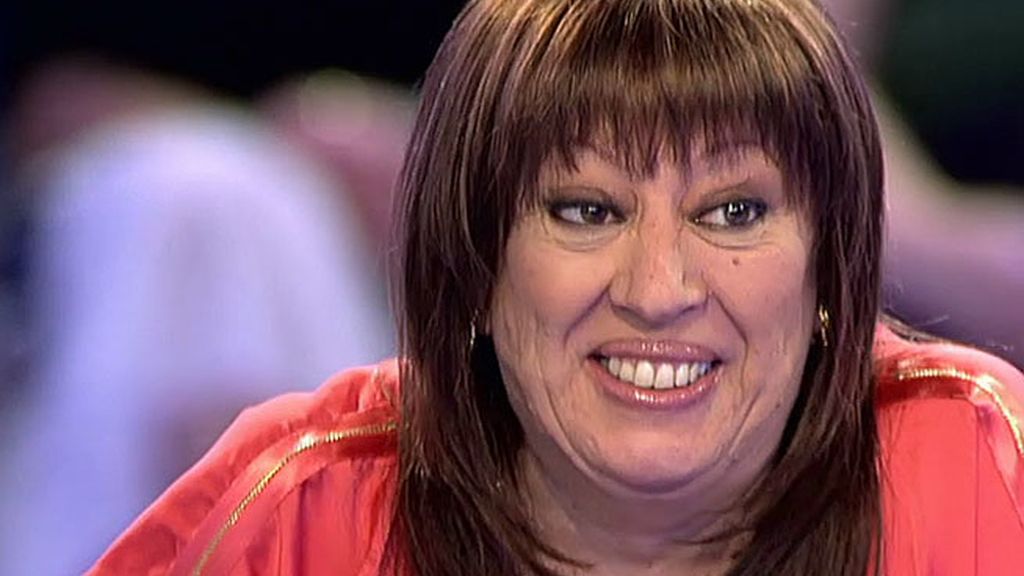 El cantante, conmovido con la historia de Marifé