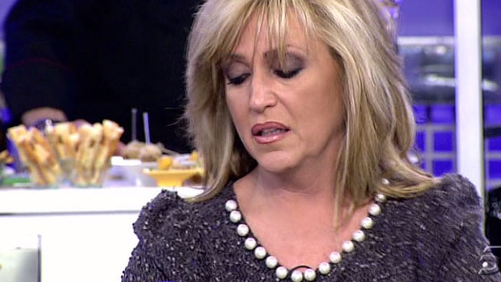 Lydia Lozano, al borde las lágrimas