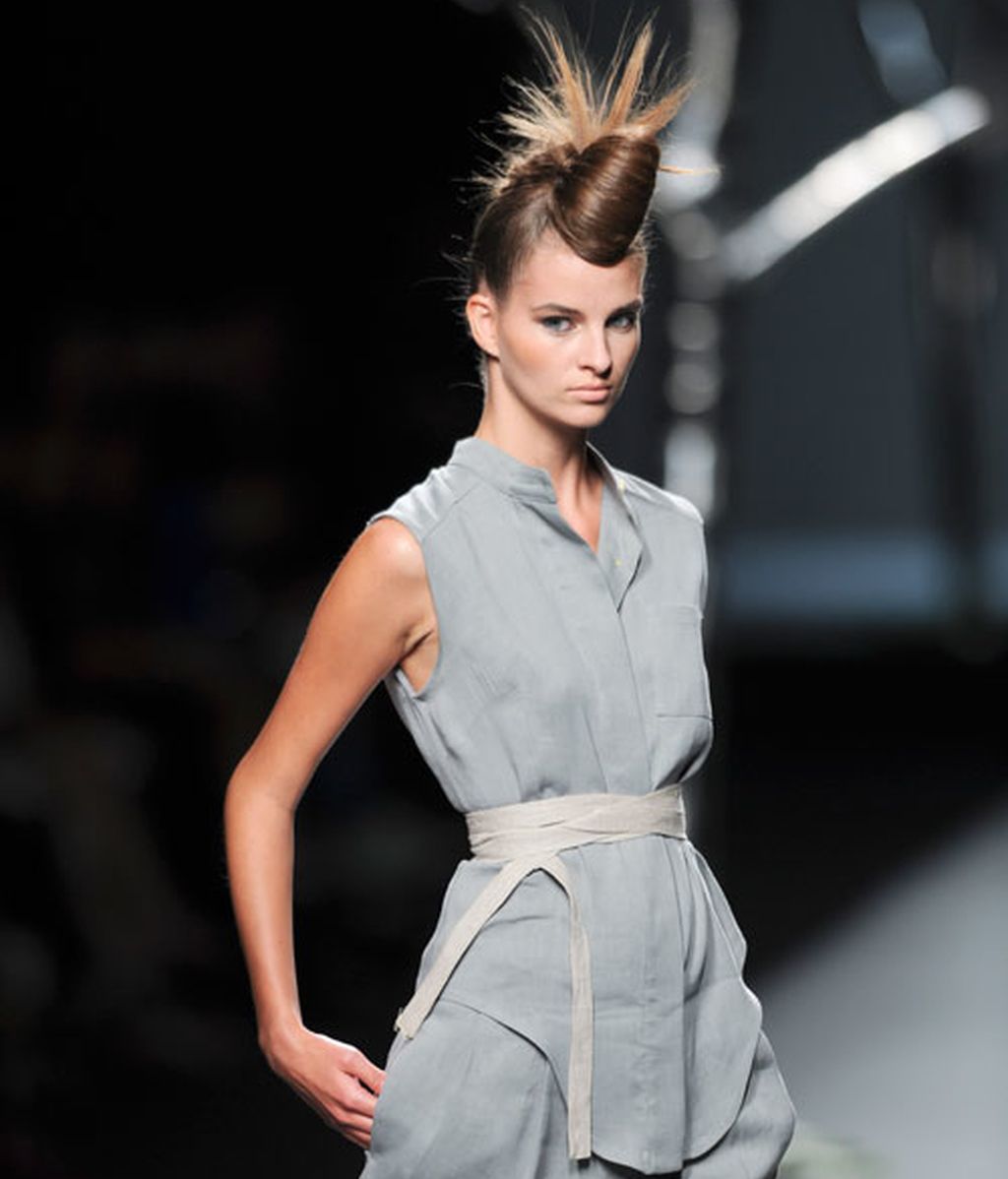 Oriente y occidente se fusionan en la colección de Sara Coleman