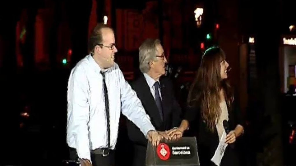 La luz de la Navidad llega a las calles de Barcelona