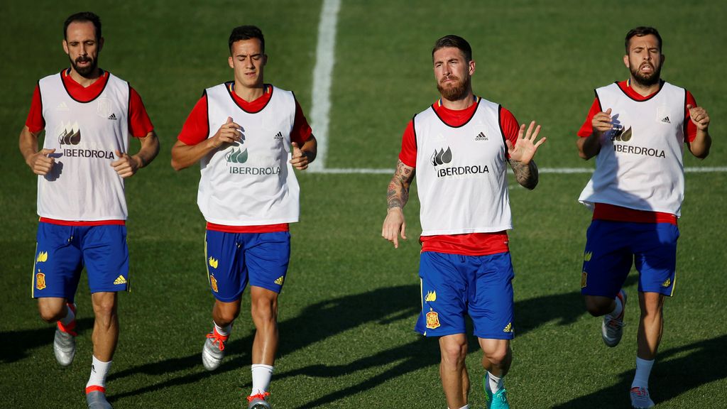 La Roja se blindará: entrenamientos a puerta cerrada y con seguridad extrema