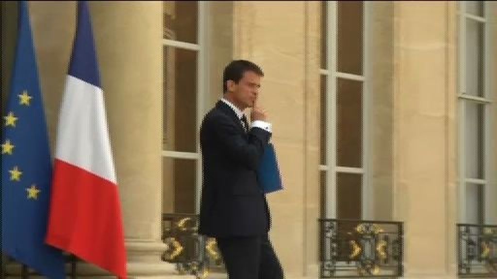 Valls se va, llega Cazeneuve