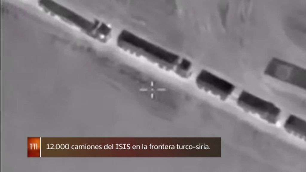Un dron presencia el traslado de camiones con petróleo del ISIS a Turquía