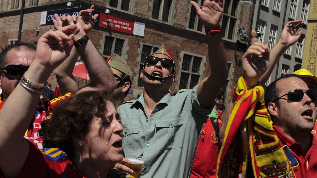 "El rojo" y "el arlequín" ya pueblan Gdansk