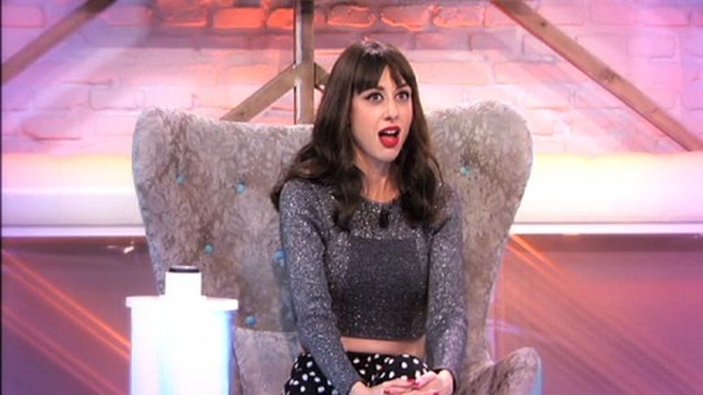 Una 'ex portada de Interviú' y un transexual de etnia gitana, en 'Cámbiame'