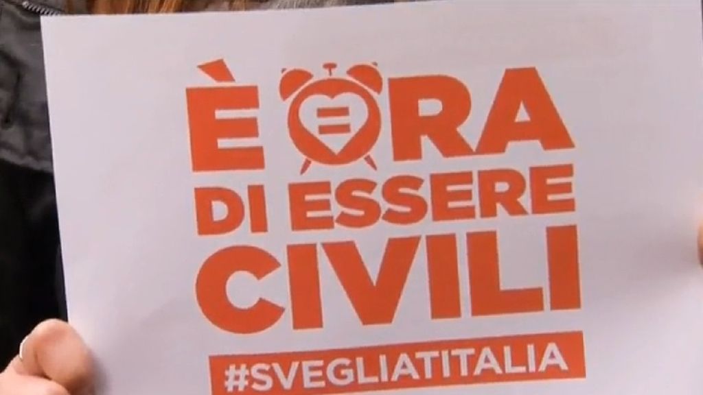 "Despierta Italia, es hora de ser civilizado", un eslogan por la igualdad