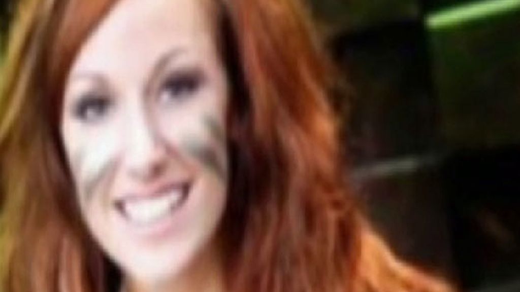 Miss Inglaterra, una belleza de armas tomar