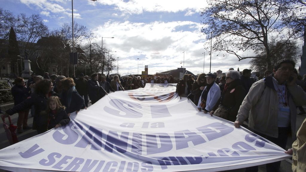 La Marea Blanca protesta en Madrid en defensa de la sanidad pública