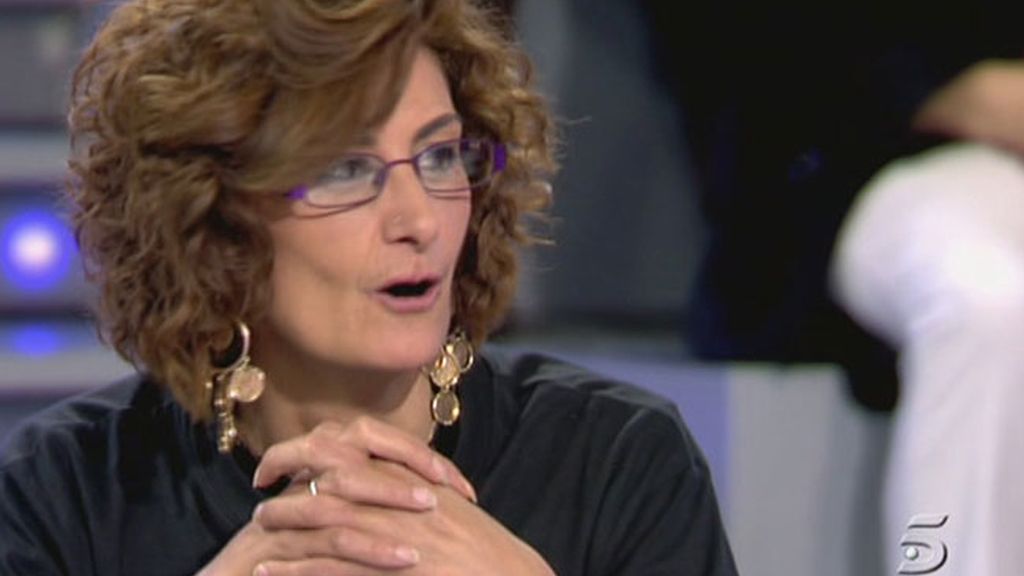 Paqui se entera de que está embarazada en directo