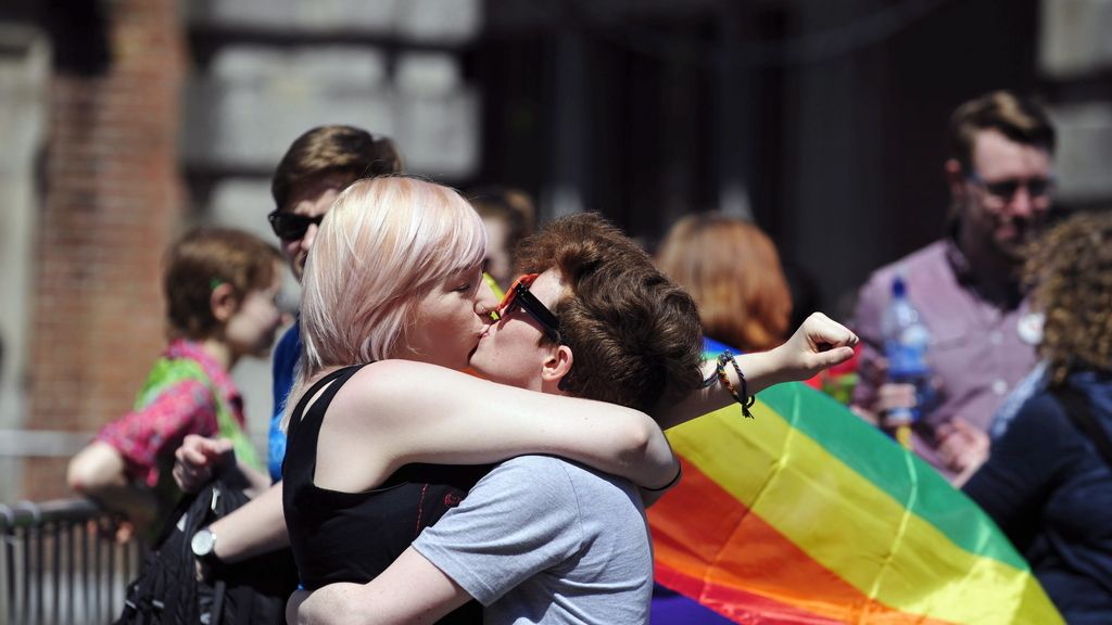 Irlanda dice 'Sí' al matrimonio homosexual