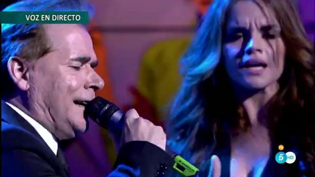 Melody y su padre Lorenzo actuán en directo en el 'Deluxe'!