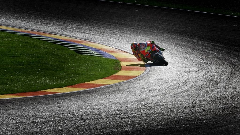 Las nuevas Moto GP alcanzan los 350 km/h