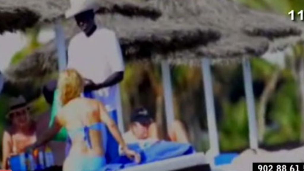 ¡Lomana en top less!