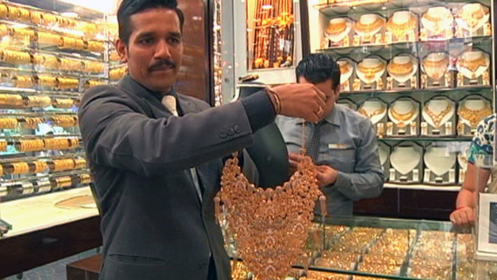 “El petróleo ha cambiado la vida de Dubái”