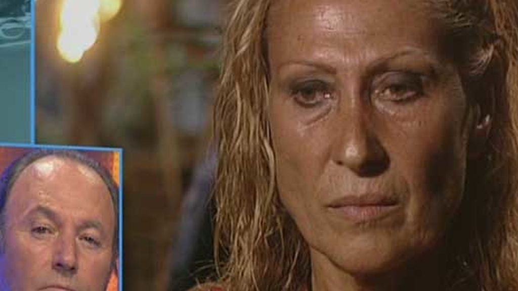 Rosa Benito rompe a llorar