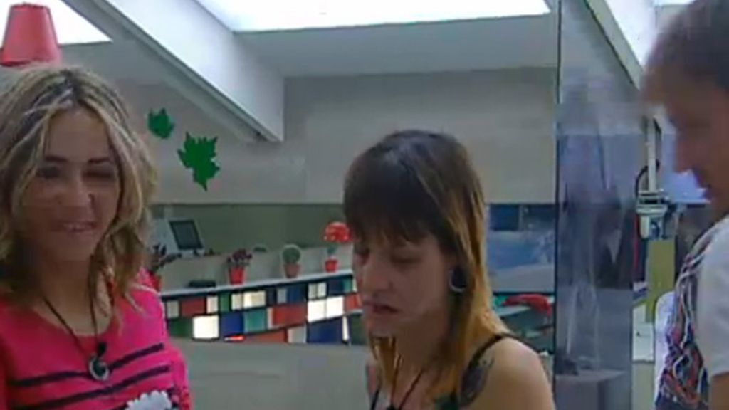 A vueltas con la cafetera y primeras "conspiraciones"