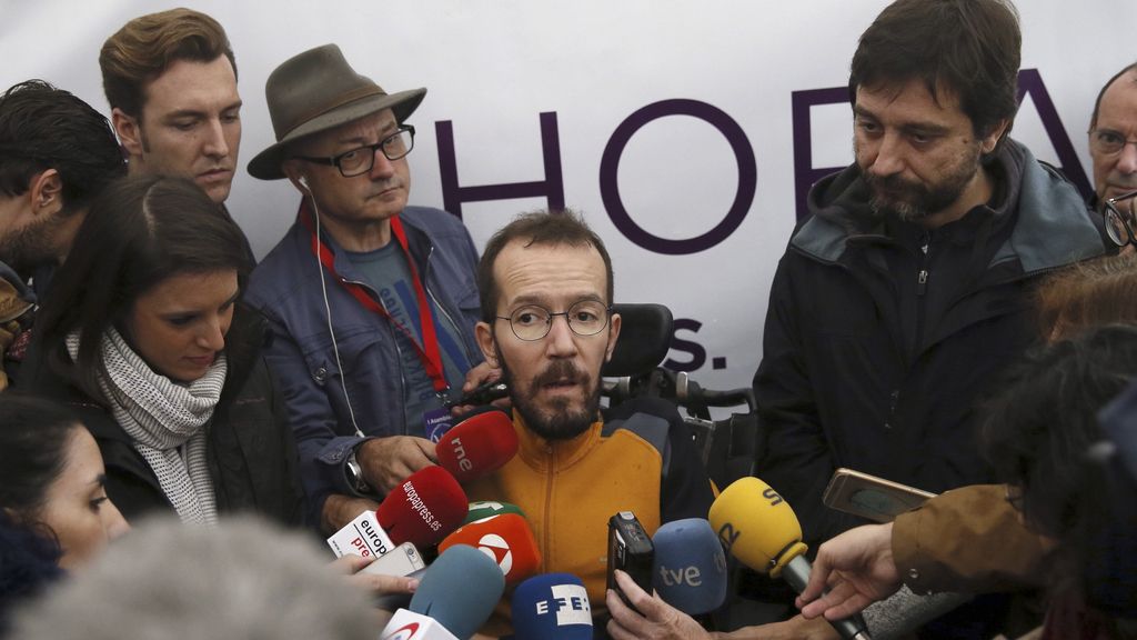 Podemos cree que la abstención del PSOE se traduce en darle las "tijeras" a Rajoy