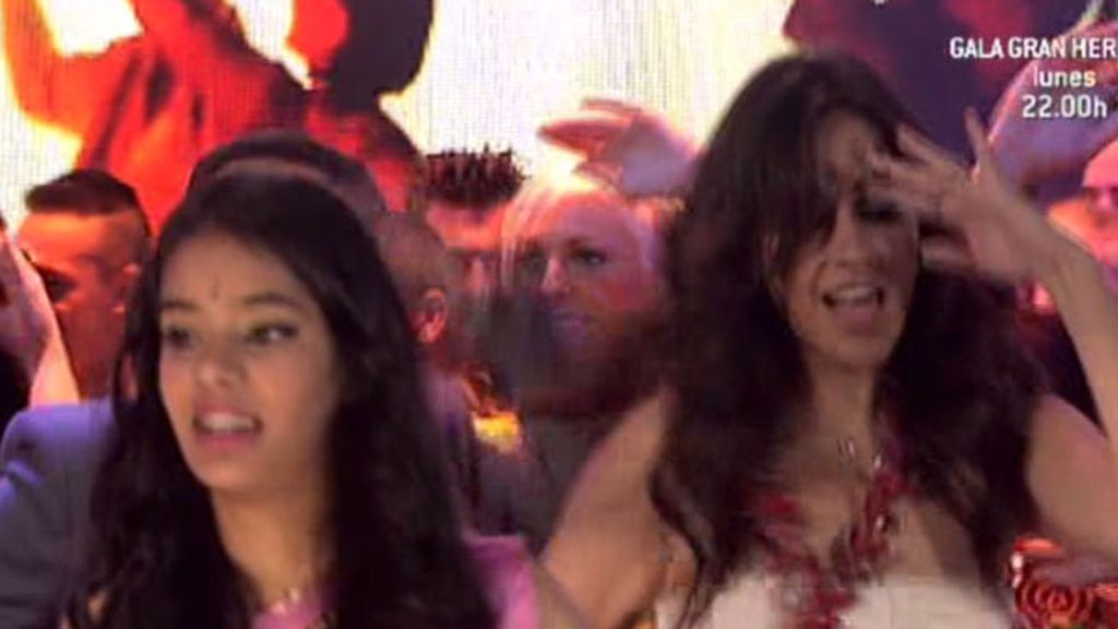 Ana Rosa, sus colaboradores y el público han demosstrado sus dotes para el baile