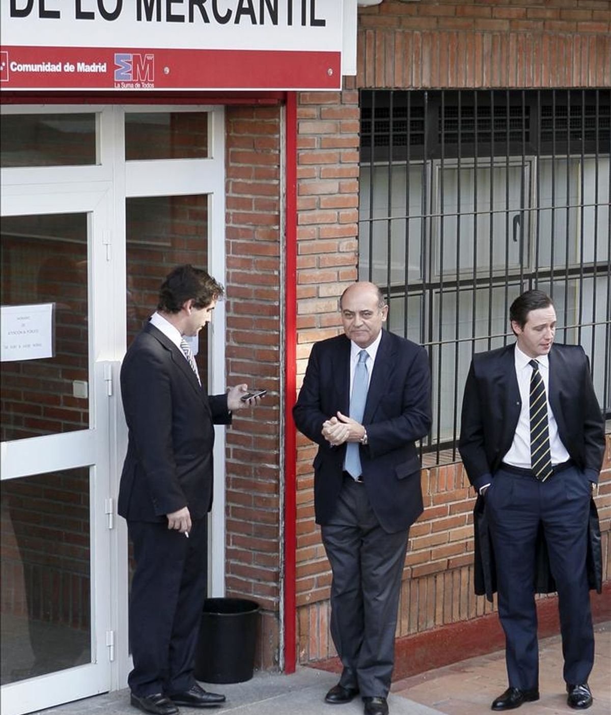 Gerardo Díaz Ferrán (c), expresidente de la CEOE y antiguo propietario de Marsans, momentos antes de entrar al Juzgado de lo Mercantil número 12 de Madrid. EFE/Archivo Gerardo Díaz Ferrán (c), expresidente de la CEOE y antiguo propietario de Marsans, momentos antes de entrar al Juzgado de lo Mercantil número 12 de Madrid. EFE/Archivo