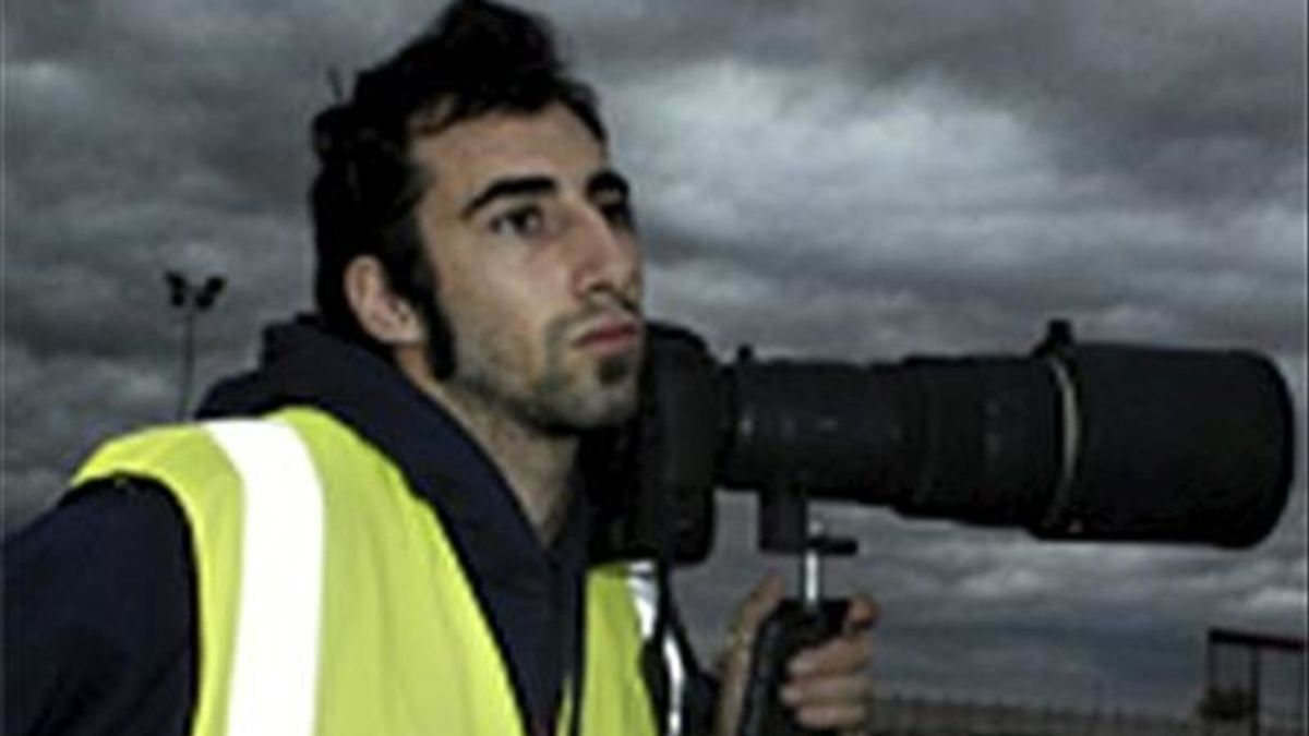 Imagen tomada de la página web del fotógrafo español Manuel Varela de Seijas Brabo, desplazado para cubrir la guerra en Libia, que se encuentra desaparecido junto a otros tres periodistas desde el pasado lunes, constató hoy Efe. EFE