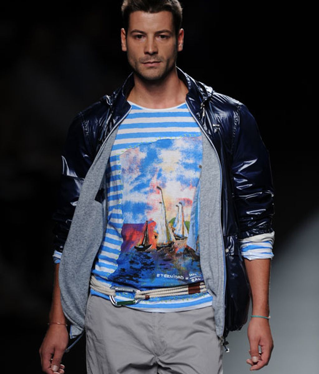 Vuelta a los 50 con Adolfo Domínguez